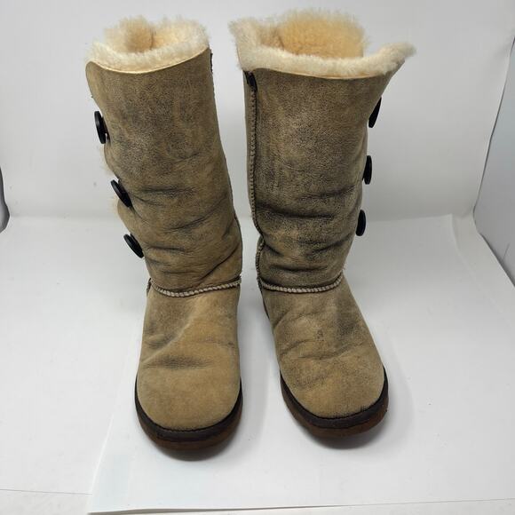 UGG Australia Vintahe Bailey 3 Button Bomber Leather Boot Size 8 - Picture 6 of 8